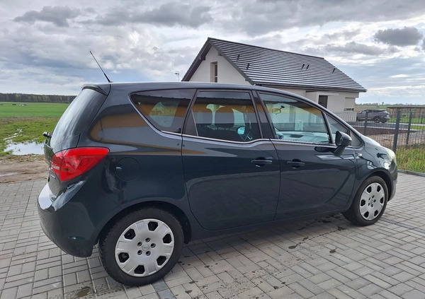 Opel Meriva cena 25900 przebieg: 151289, rok produkcji 2014 z Sępopol małe 211